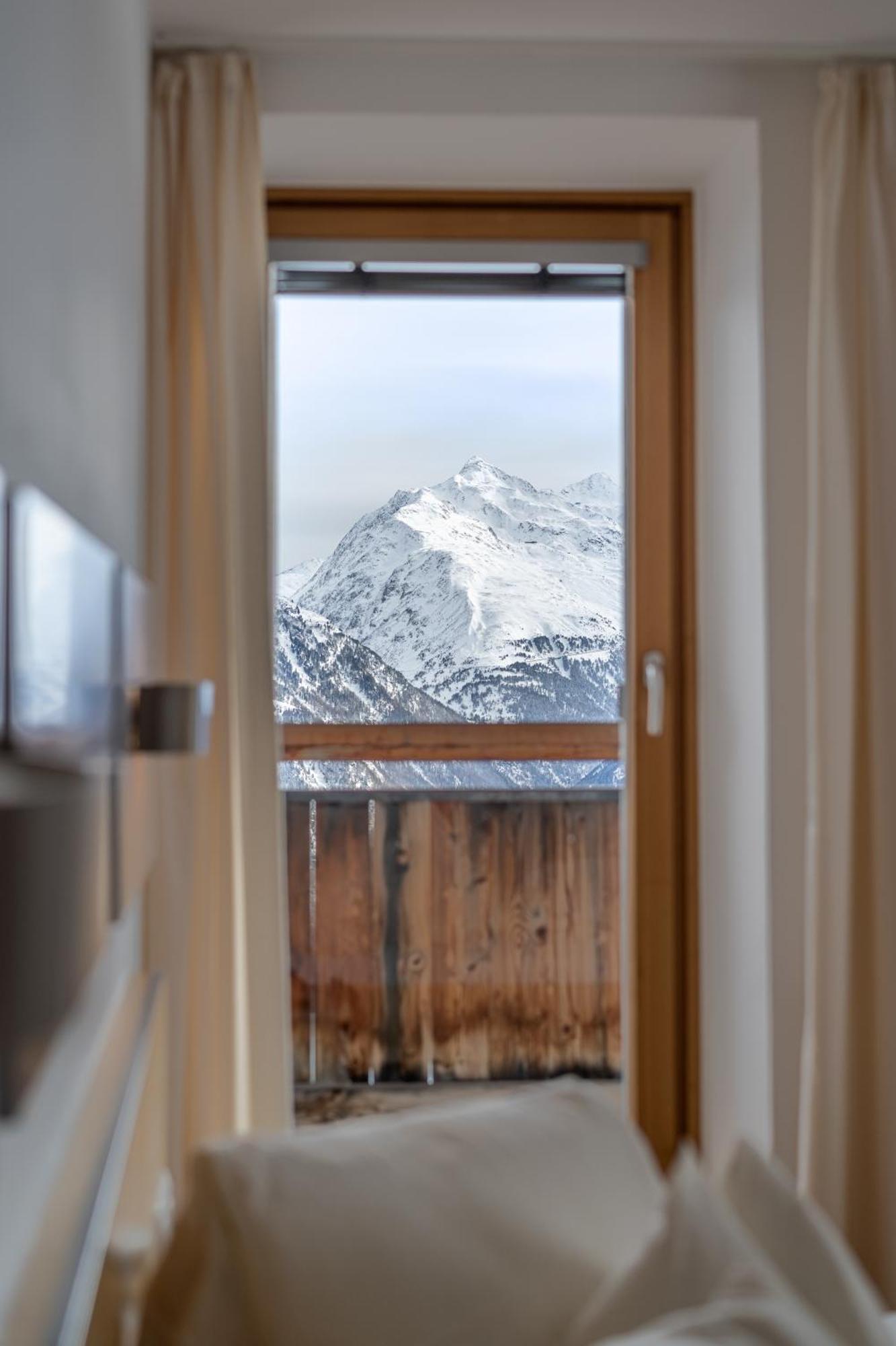 Hotel Hochsoelden Esterno foto