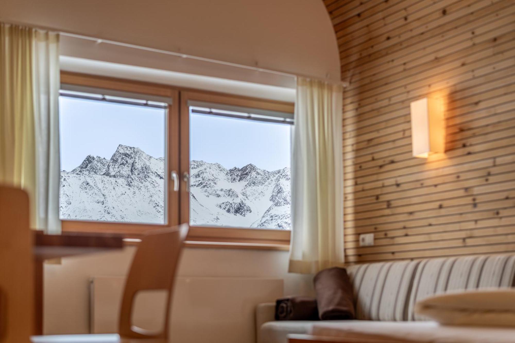 Hotel Hochsoelden Esterno foto