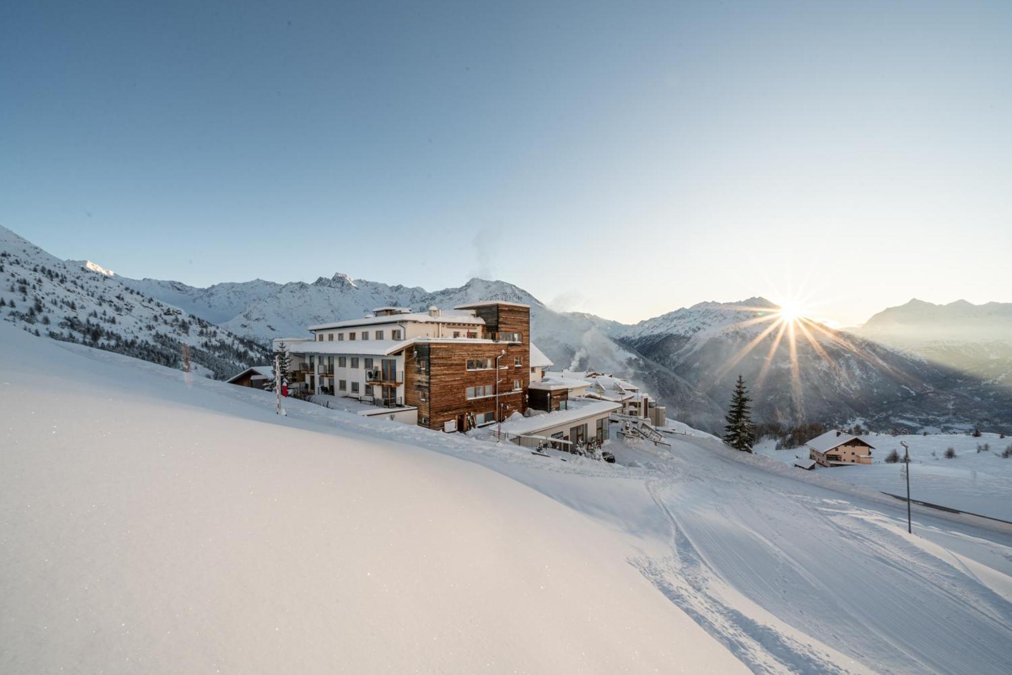 Hotel Hochsoelden Esterno foto